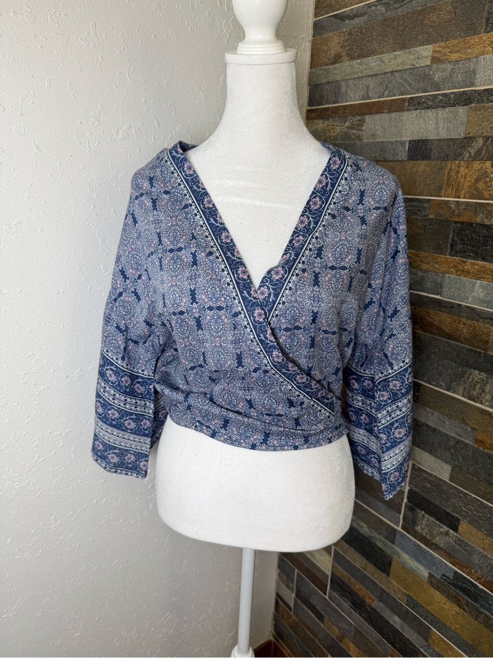 Fun & Flirt Navy and Pink Printed Wrap Blouse Size Small